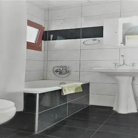 Charming Studio In Heraklion Prefecture With Private Entrance And Scenic Views * خيرسونِسوس